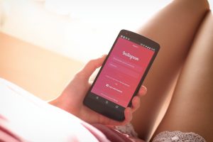 instagram verification age