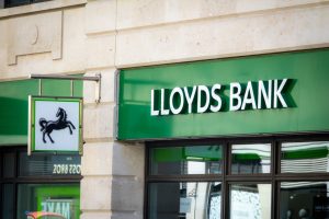 Lloyds Banking Group combats hallucinations in new AI trial