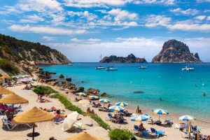 Groupon opens up more vacation deals with SiteMinder partnership