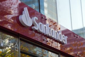 Santander partners with OpenAI to become “AI-native” by 2027