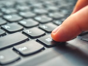 San Diego man demands Microsoft maintain Windows 10 support as end of life looms